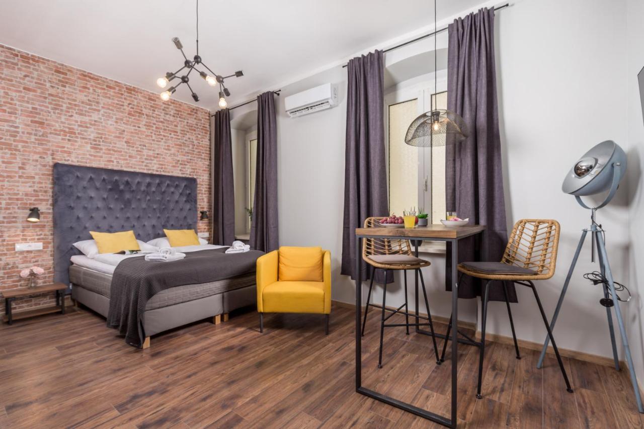 Apartments Porto Marina 2 Rijeka Luaran gambar