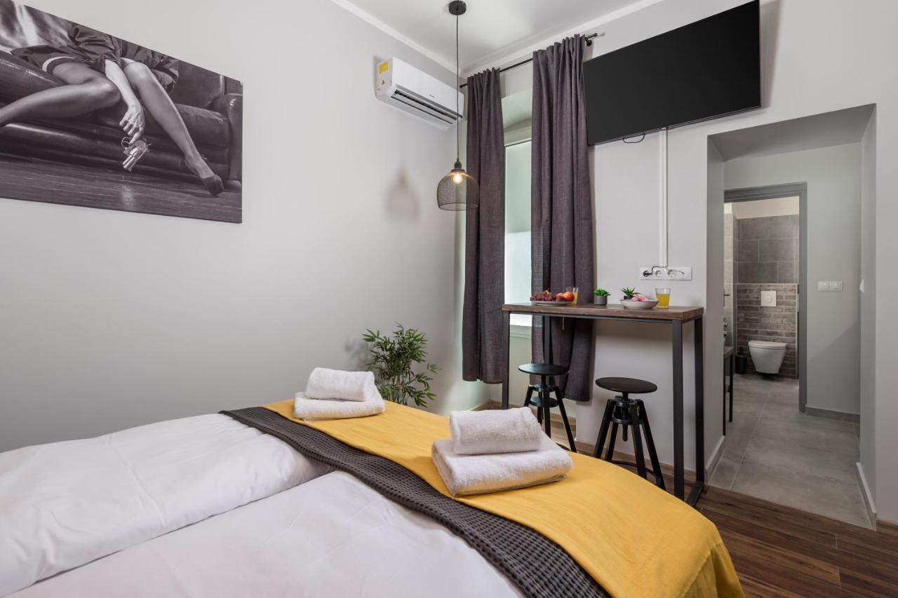 Apartments Porto Marina 2 Rijeka Luaran gambar